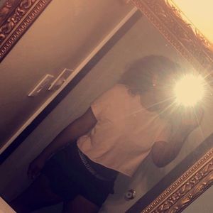 Meet your Posher, Mya